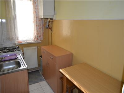 Apartament cu 2 Camere de Inchirat in Zona Dambu Pietros