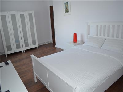 Apartament Modern cu 3 Camere de Inchiriat in Zona Ultracentrala