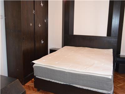 2 Rooms Apartment for Rent in Semicentral Area