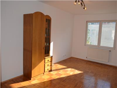 3 Rooms Apartment for Sale in Tudor Area
