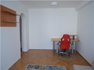 Apartament cu 2 Camere de Inchiriat in Zona Semicentrala