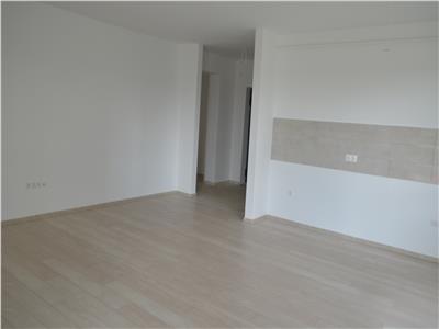 Commercial Space with Parking for Rent in the Libertatii Area