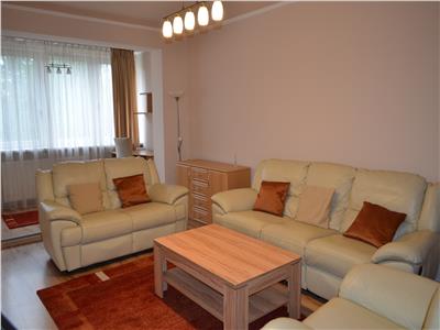 3 Room Apartment and Garage for Rent in Aleea Carpati Area
