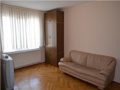 Apartament 3 Camere de Inchiriat Zona Pandurilor