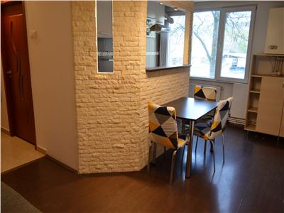 Apartament 2 Camere de Vanzare Zona Cornisa