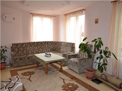 House with Pool for Sale in Unirii Area